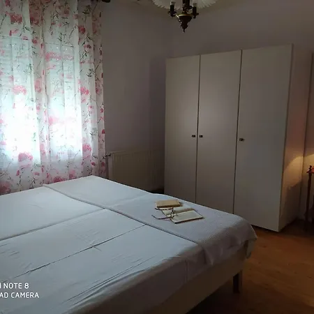 Vasilis House *